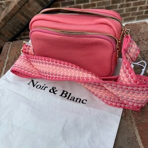 Noir & Blanc Pink Crossbody leather Camera Bag NWT
